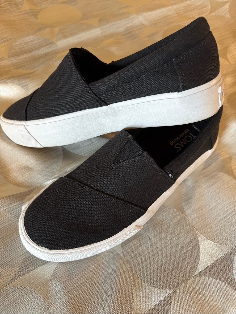 Toms Black Platform Slip-On Sneakers with White Soles - Picture 2 of 5